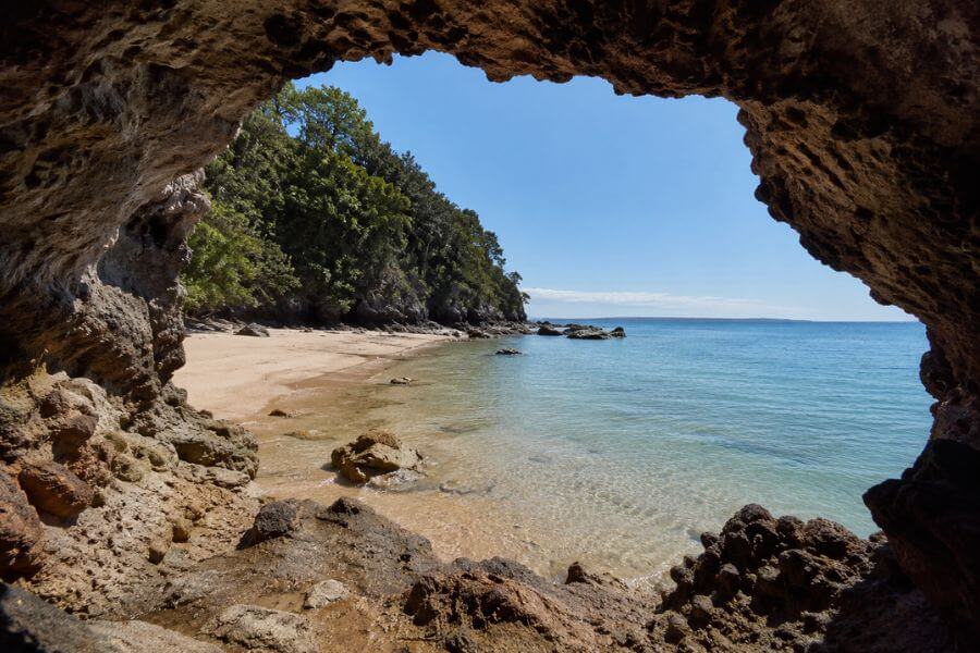 10 Most Stunning Hidden Beaches in Coromandel Most Tourists Completely Miss moamoa10