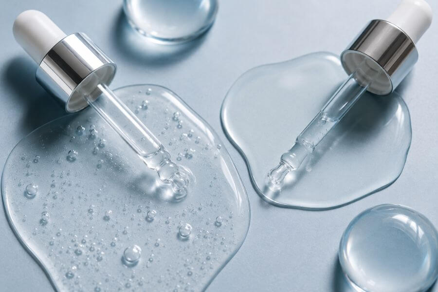Read more about the article How to Use Exosomes and Polynucleotides in Your At-Home Routine
