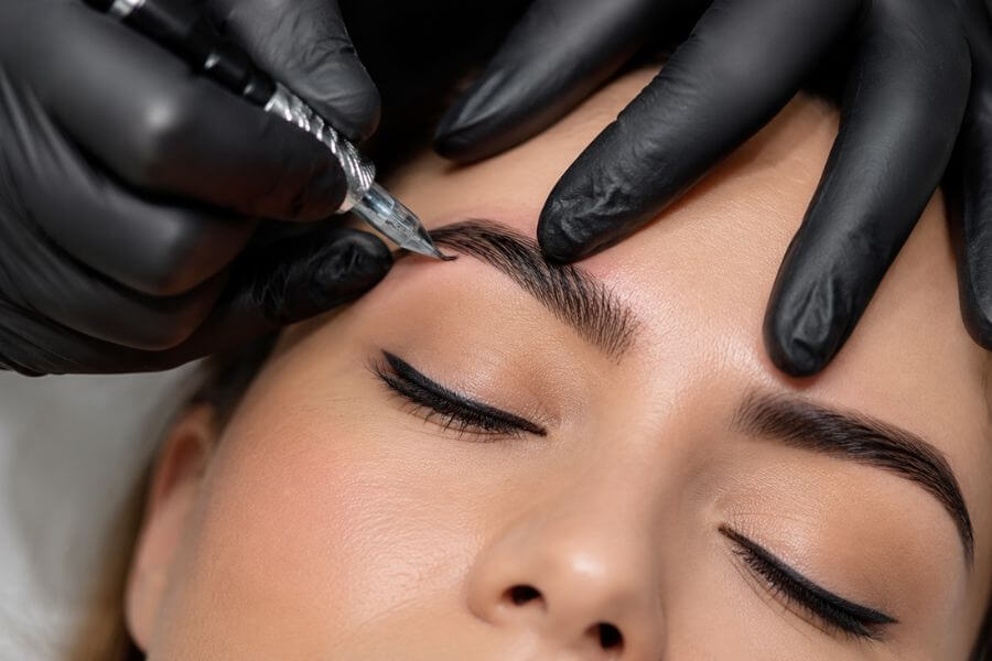 Read more about the article The Rise of Permanent and Semi-Permanent Makeup Treatments